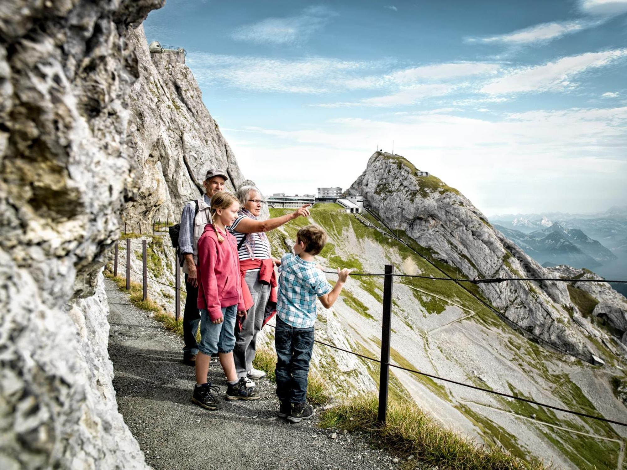Hotel Pilatus-Kulm Kriens Luaran gambar
